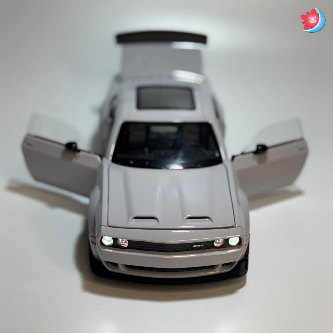 Dodge Challenger SRT Hellcat 1:24 scale diecast model car with openable doors, pull back action, light and music
