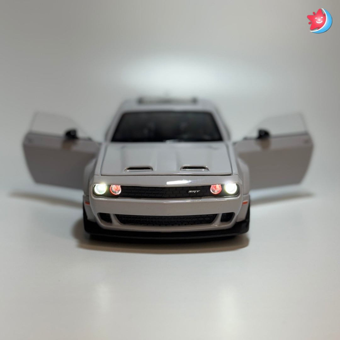 Dodge Challenger SRT Hellcat 1:24 scale diecast model car with openable doors, pull back action, light and music