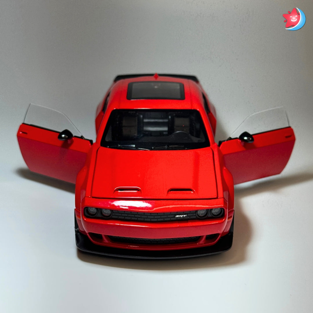 Dodge Challenger SRT Hellcat 1:24 scale diecast model car with openable doors, pull back action, light and music