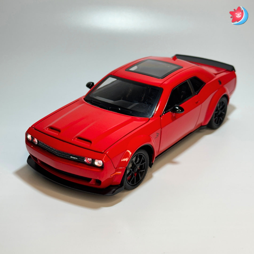 Dodge Challenger SRT Hellcat 1:24 scale diecast model car with openable doors, pull back action, light and music